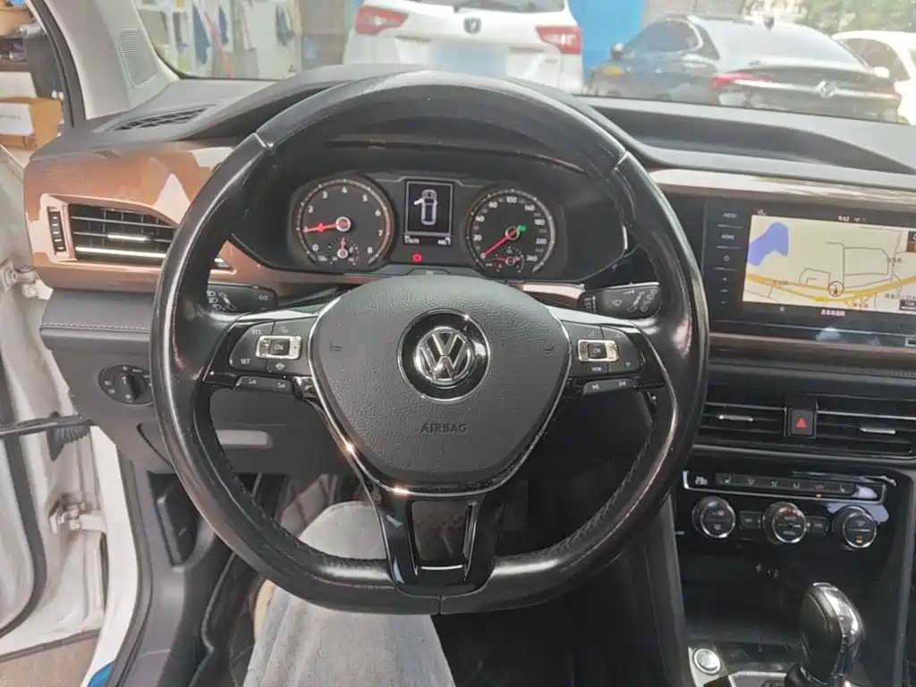 Volkswagen Tharu — миниатюра 11