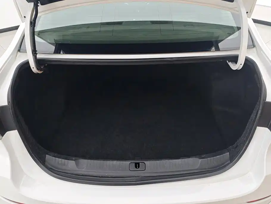 Buick Excelle — миниатюра 4