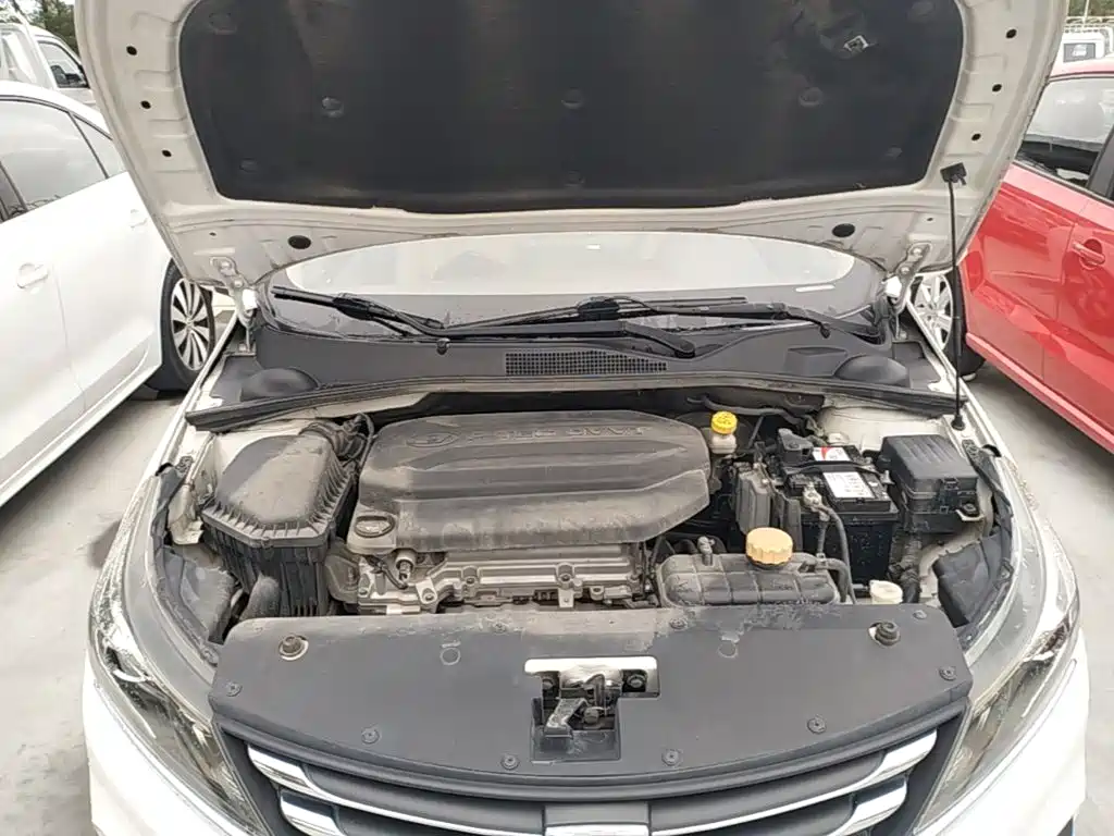 Baojun 310W — миниатюра 20