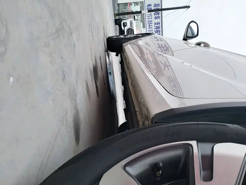 Baojun 310W — миниатюра 22