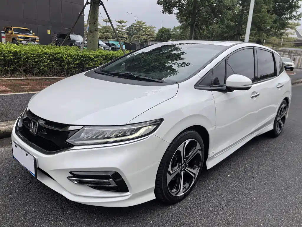 Honda Jade 2019