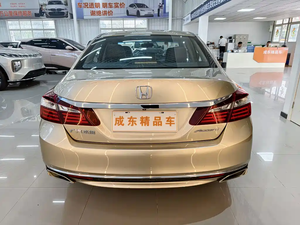 Honda Accord — миниатюра 5