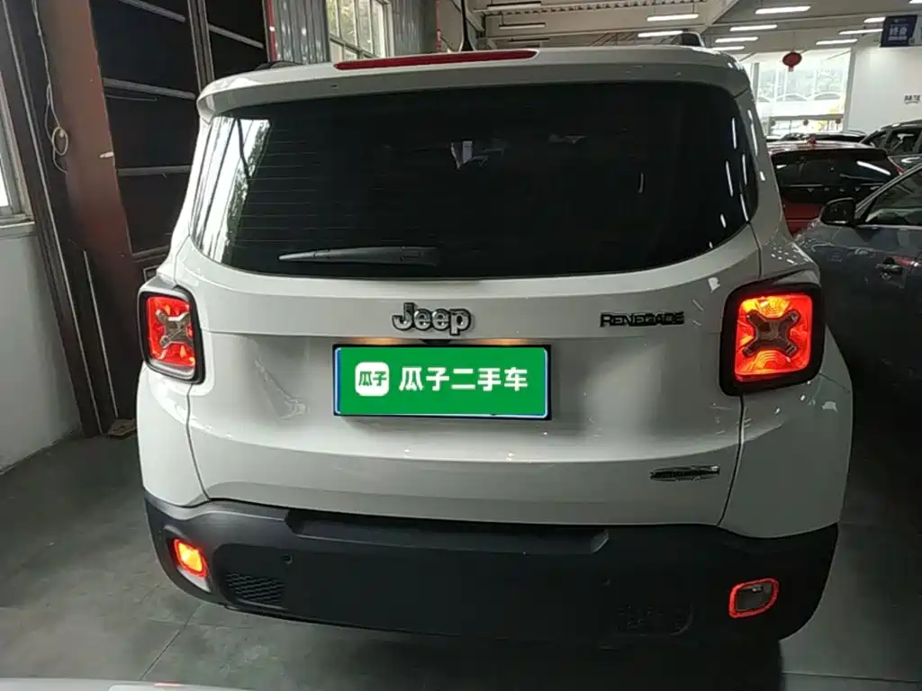 Jeep Renegade — миниатюра 6