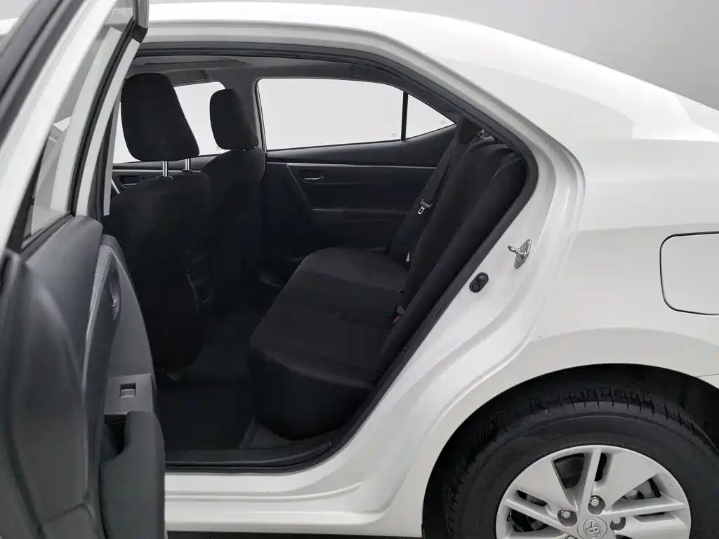 Toyota Corolla — миниатюра 15