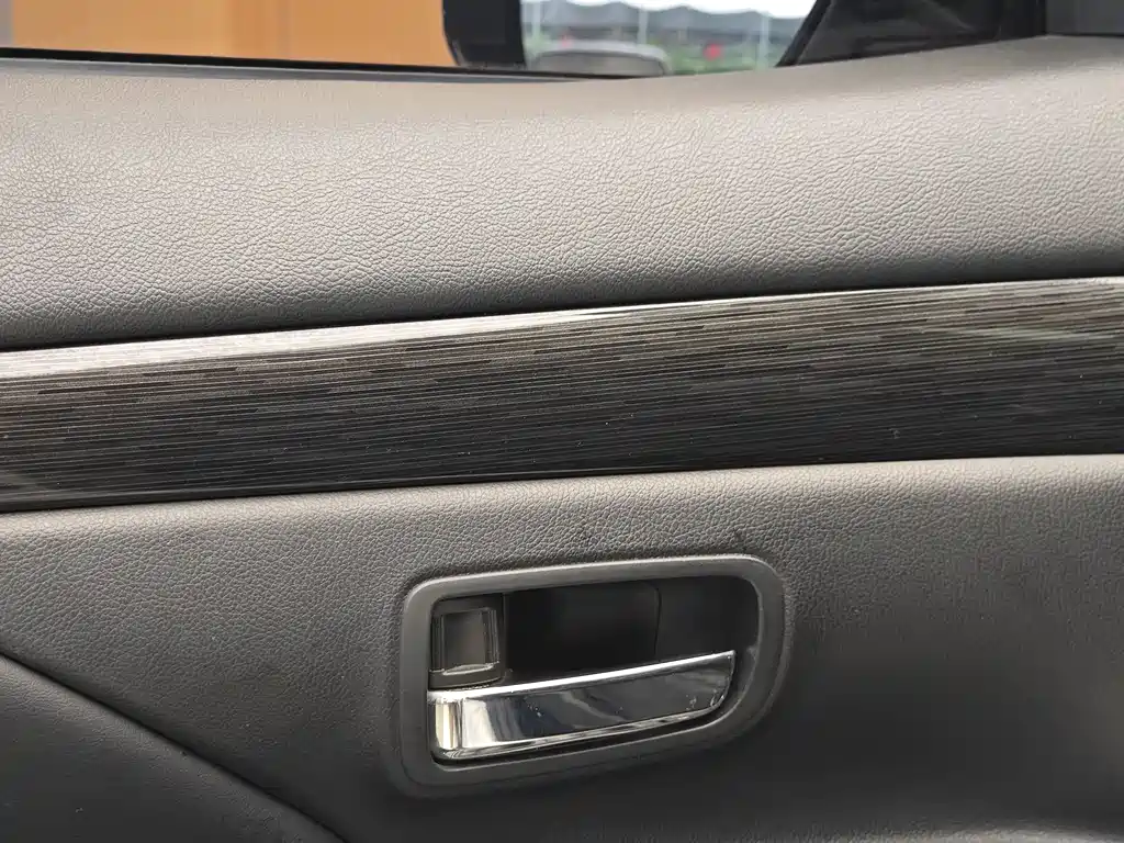 Mitsubishi Outlander 2019 2.4L 5 мест VI