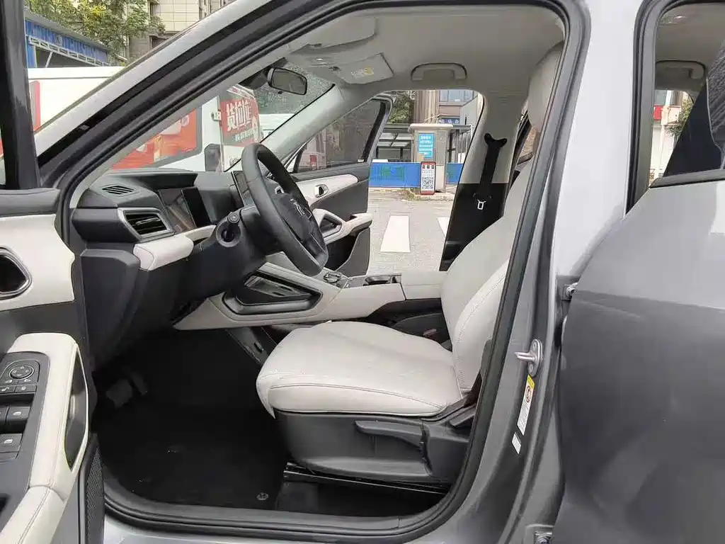 BYD Yuan UP — миниатюра 9