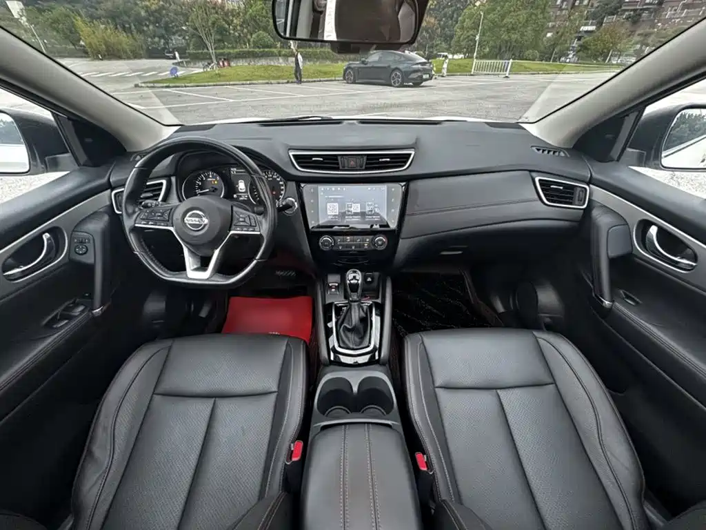 Nissan Qashqai — миниатюра 19