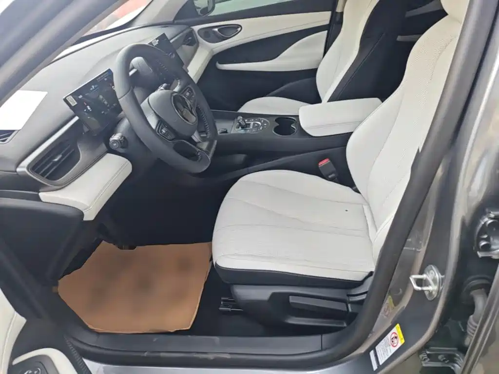 BYD Seal 05 DM-i — миниатюра 15
