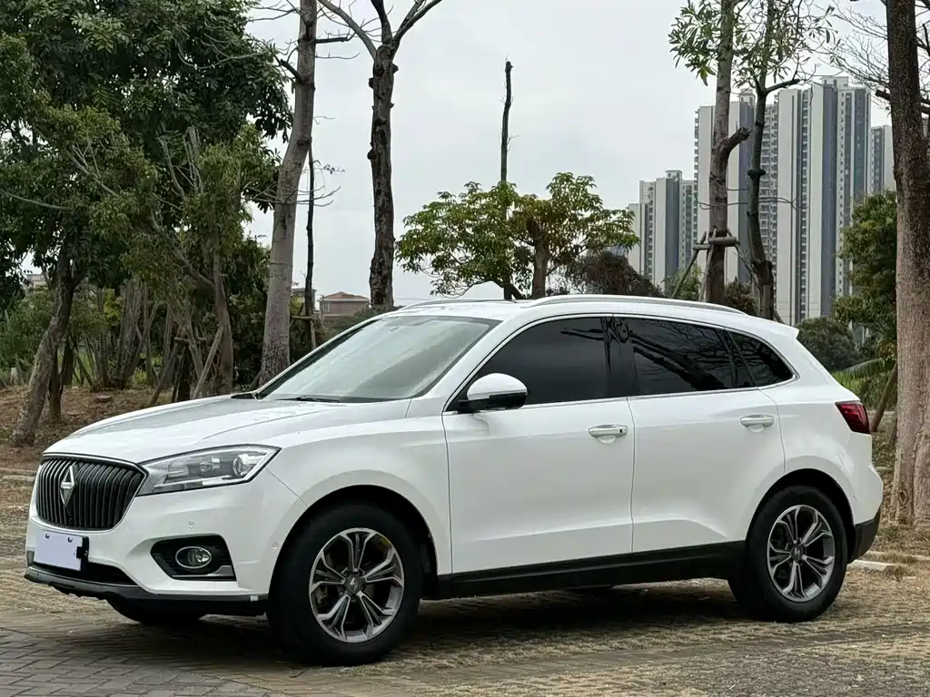 Borgward BX7