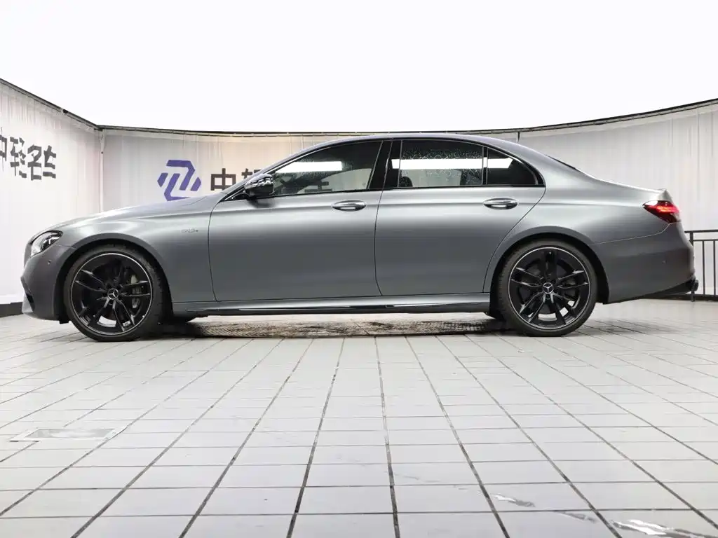 Mercedes-Benz E-Class AMG — миниатюра 3