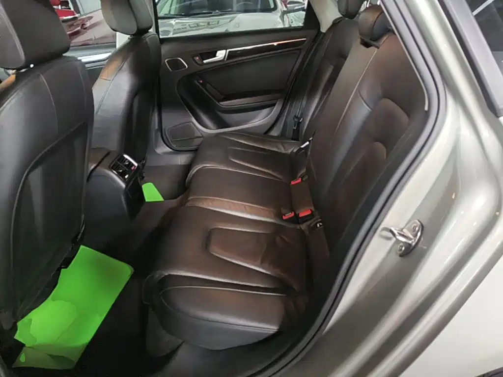 Audi A4L — миниатюра 17