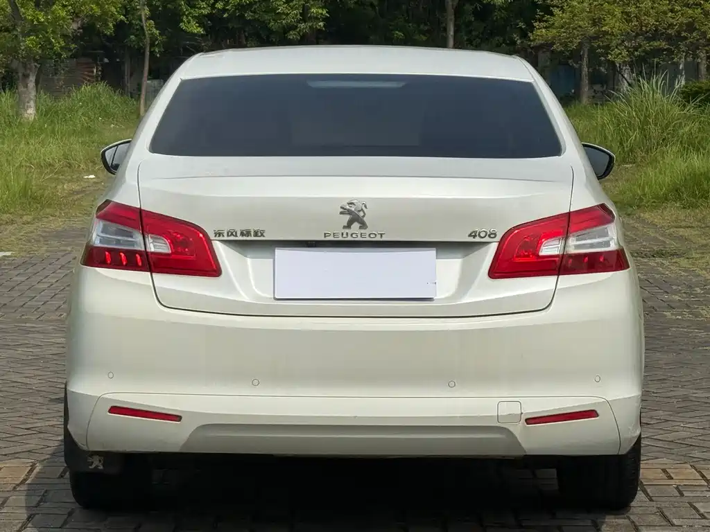 Peugeot 408 — миниатюра 9