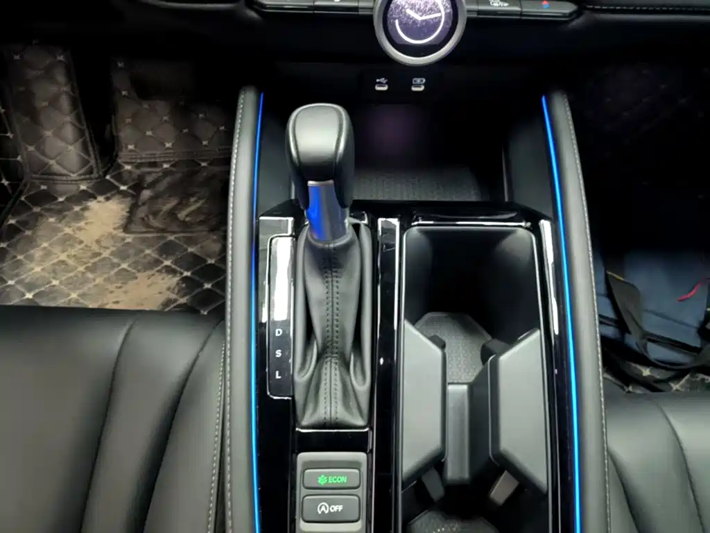 Honda Accord — миниатюра 14