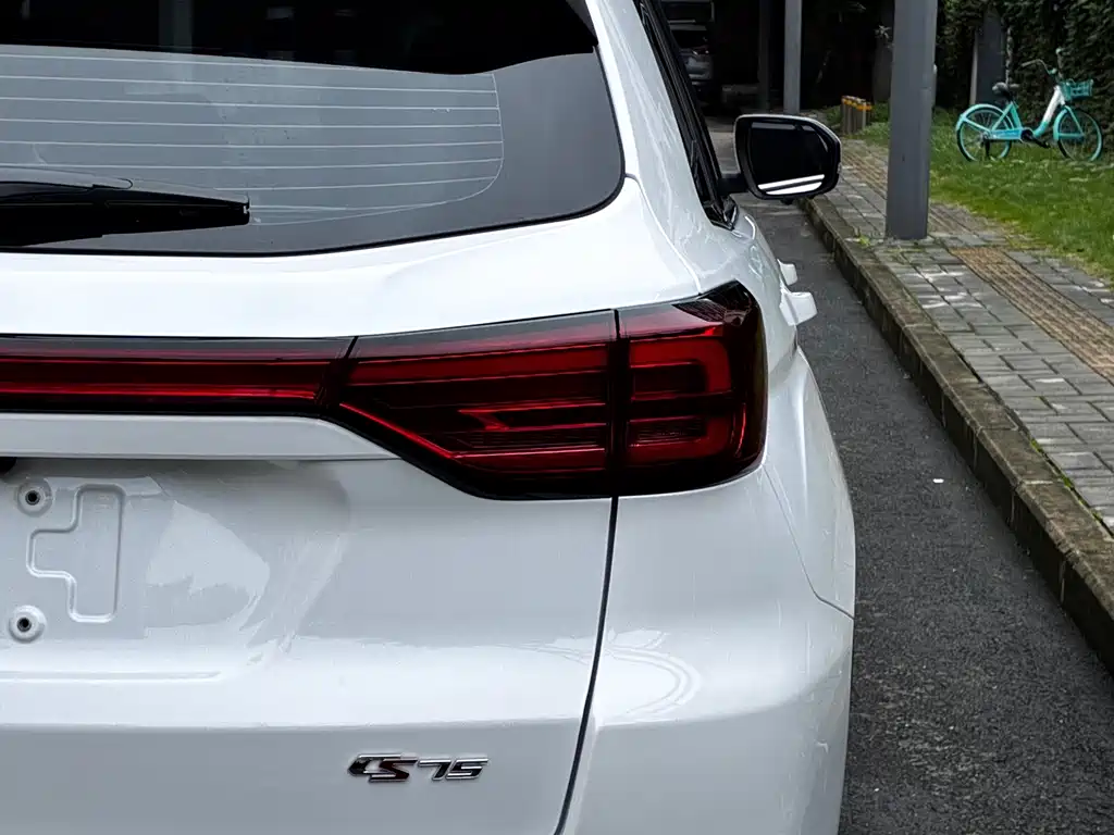 Changan CS75 — миниатюра 11