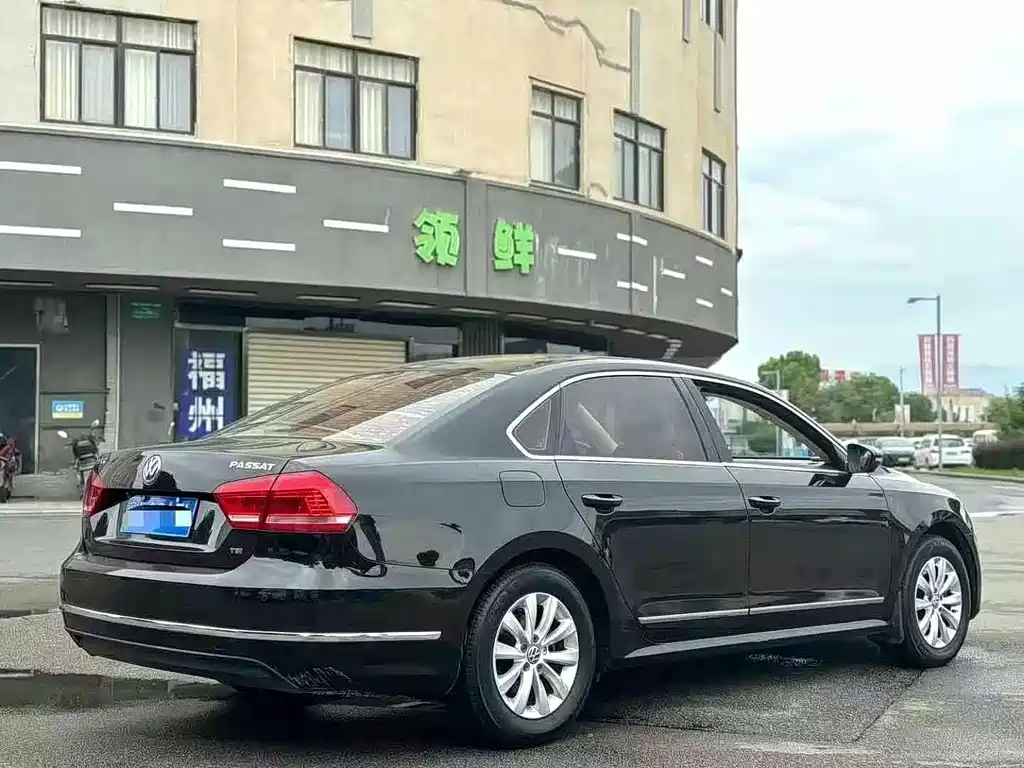 Volkswagen Passat — миниатюра 8