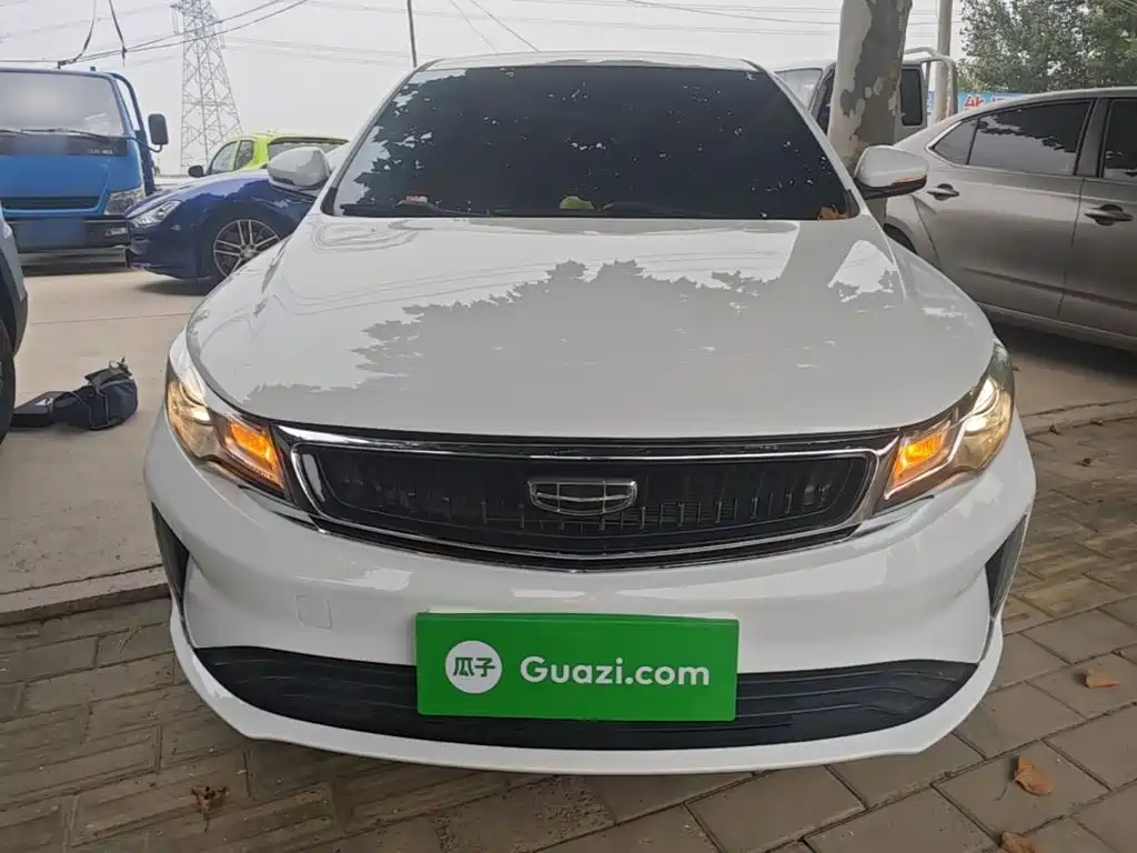 Geely Emgrand GL — миниатюра 3