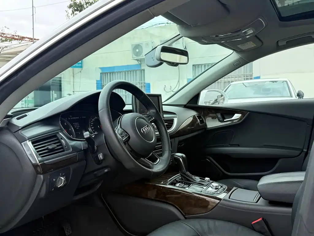 Audi A7 — миниатюра 9