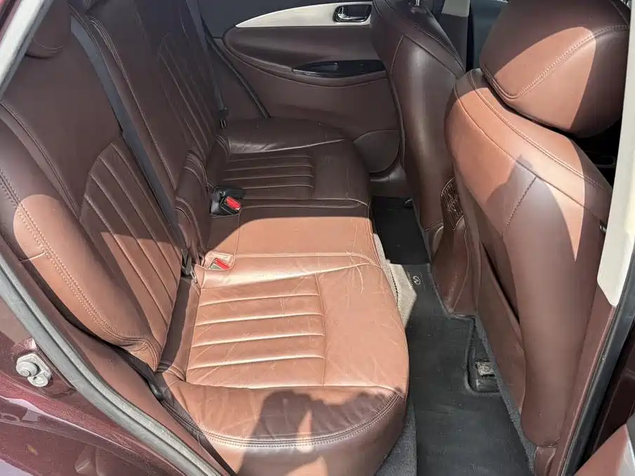 Infiniti QX50 (Import) — миниатюра 21