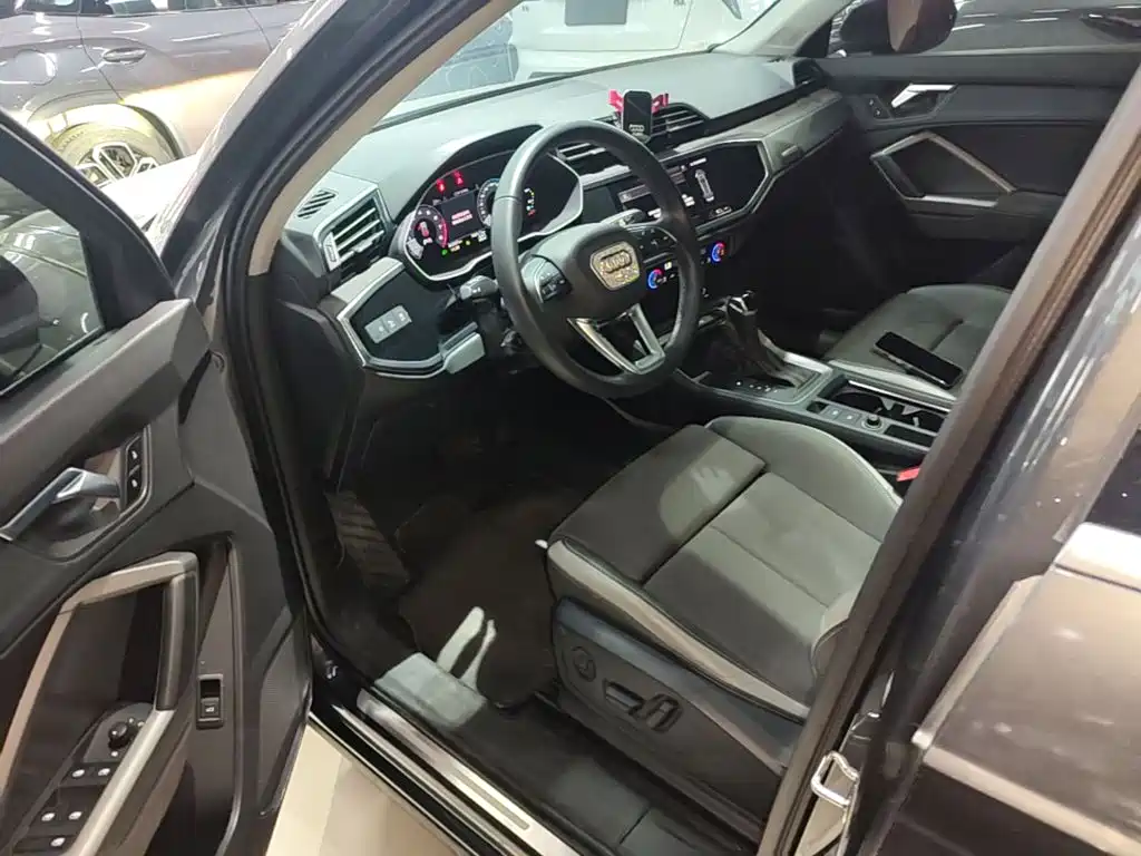 Audi Q3 — миниатюра 16