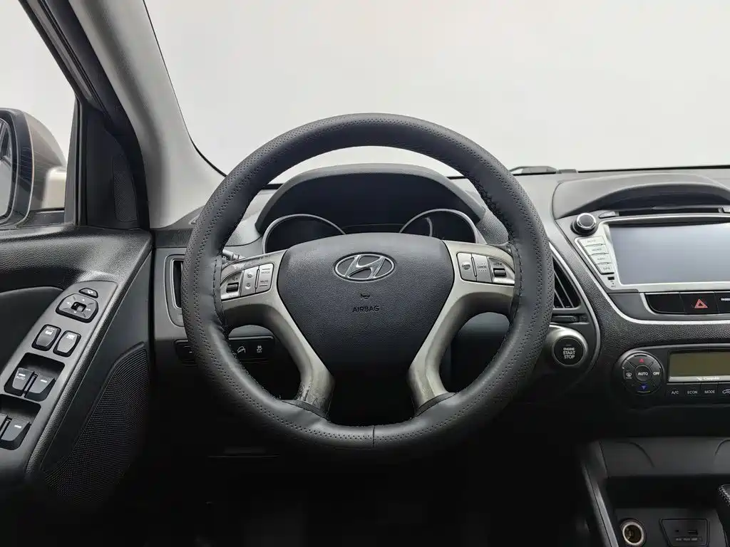 Hyundai ix35 — миниатюра 11