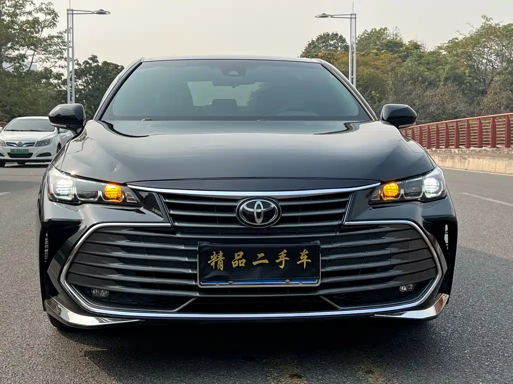 TOYOTA ASIAN DRAGON