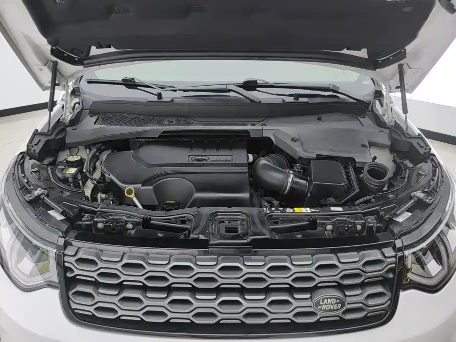 Land Rover Discovery Sport — миниатюра 10