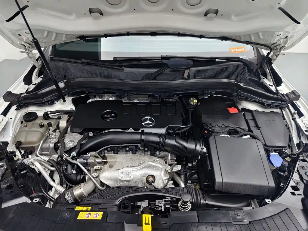 Mercedes-Benz GLA — миниатюра 7