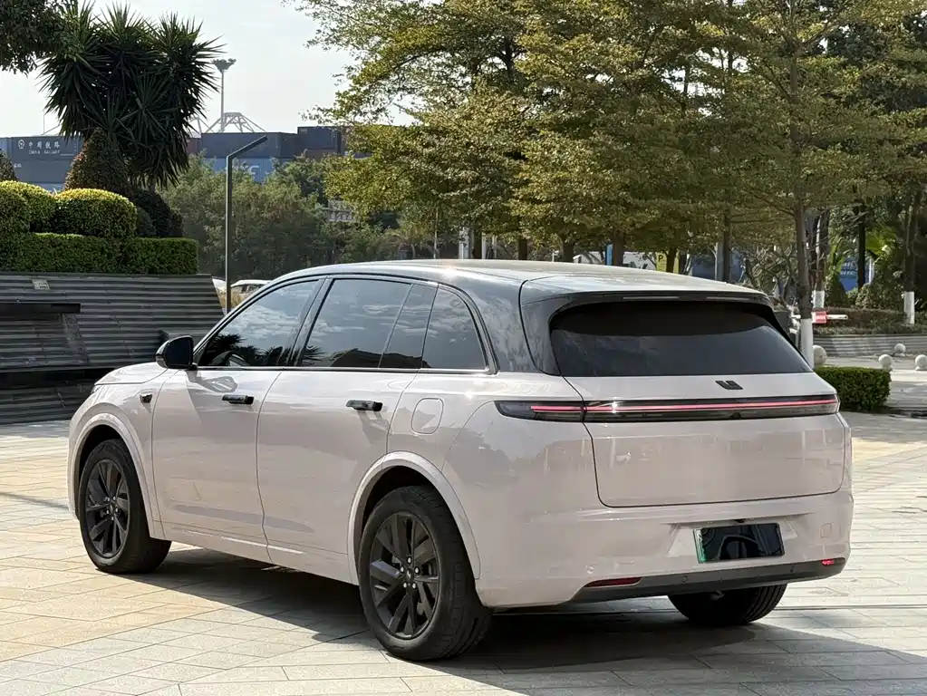 Li Auto IDEAL L7