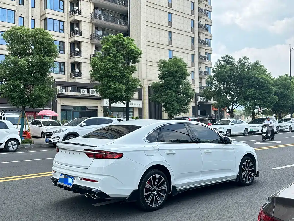 Geely Xingrui — миниатюра 15