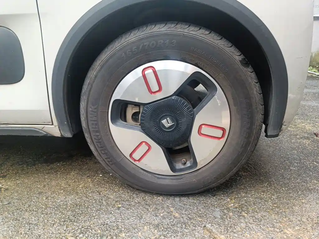 Baojun KiWi EV — миниатюра 8
