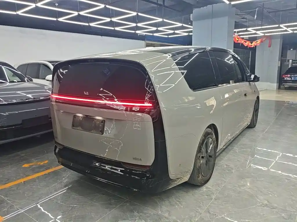 Li Auto Li MEGA — миниатюра 7
