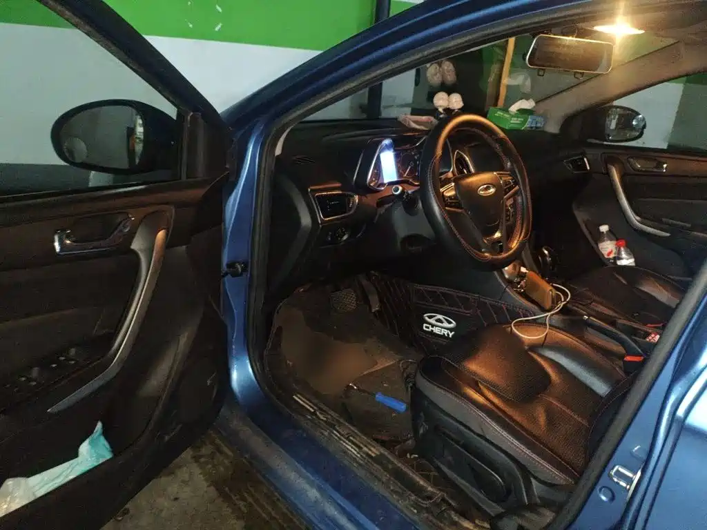 Chery Arrizo 5 — миниатюра 17