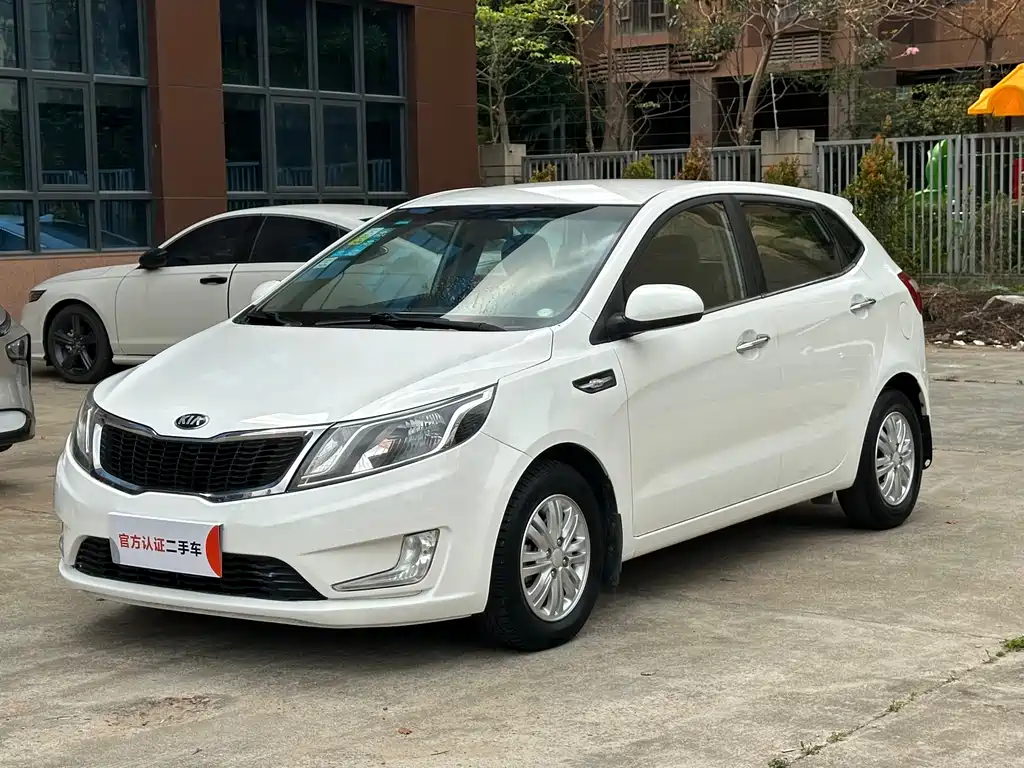 Kia K2 2012