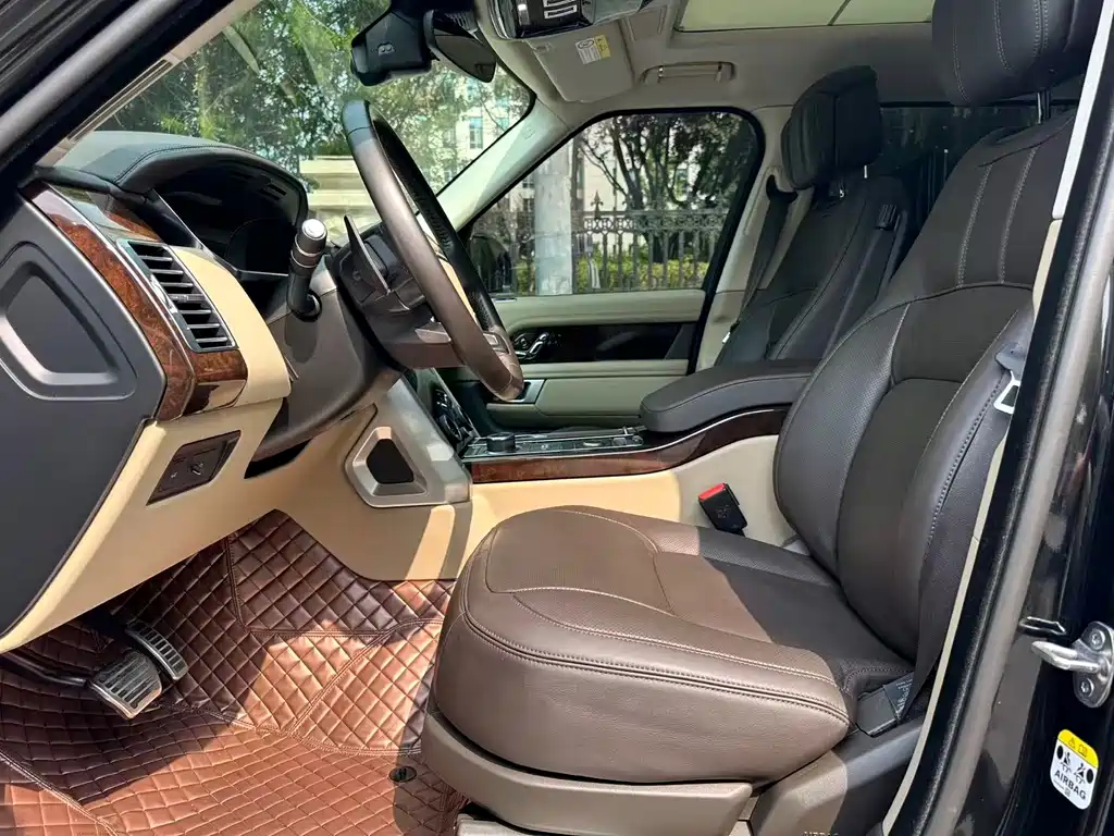 Land Rover Range Rover — миниатюра 13