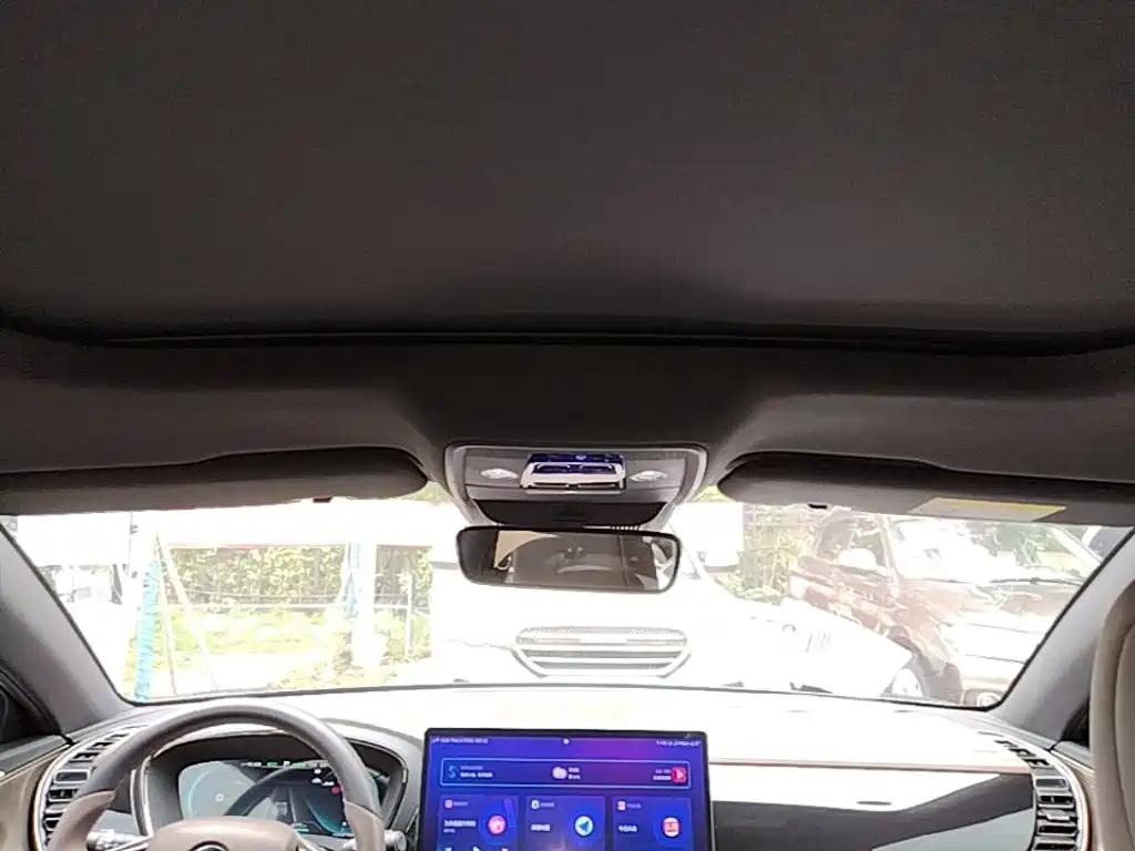 BYD Han — миниатюра 18