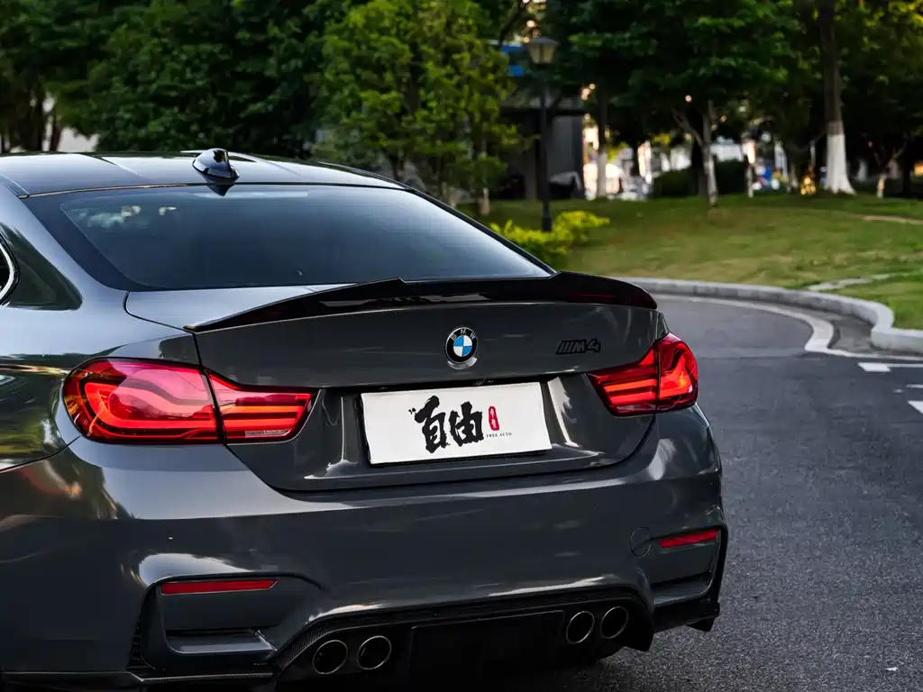 BMW M4 2019 M4