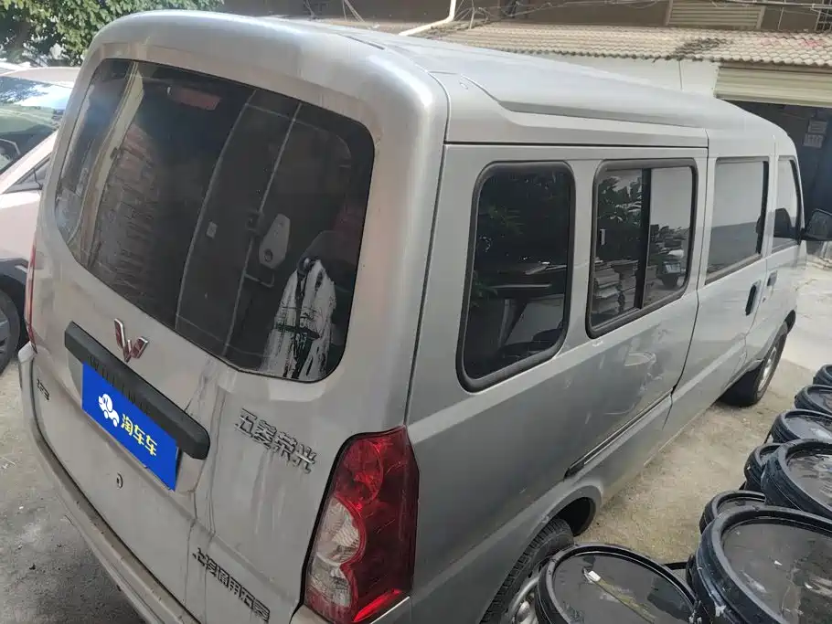 Wuling Rongguang — миниатюра 3