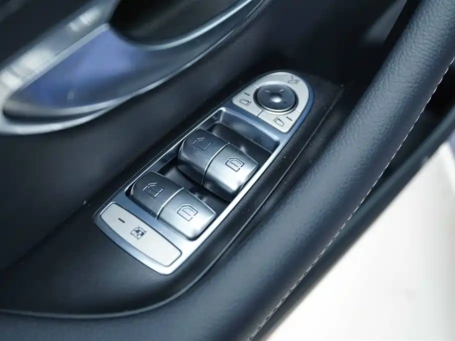 Mercedes-Benz E-Class E 2022 E 300 L Sport Fashion