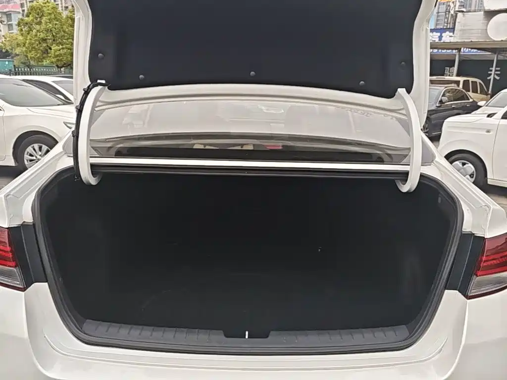 Kia K4 — миниатюра 19