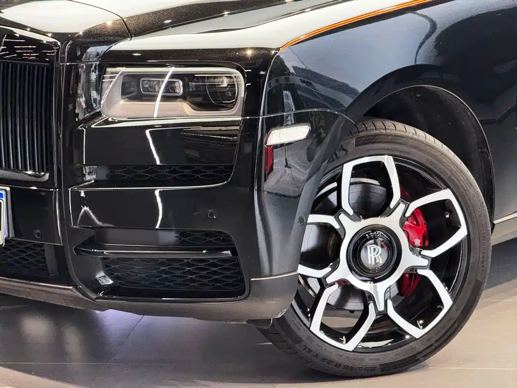 ROLLS-ROYCE CULLINAN