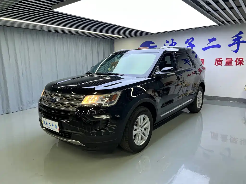 Ford Explorer (Import)