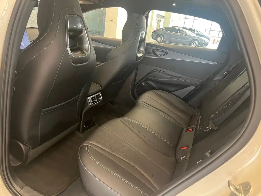 BYD SEAL 06 NEW ENERGY