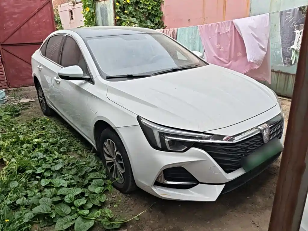 Roewe i6 MAX New Energy — миниатюра 4