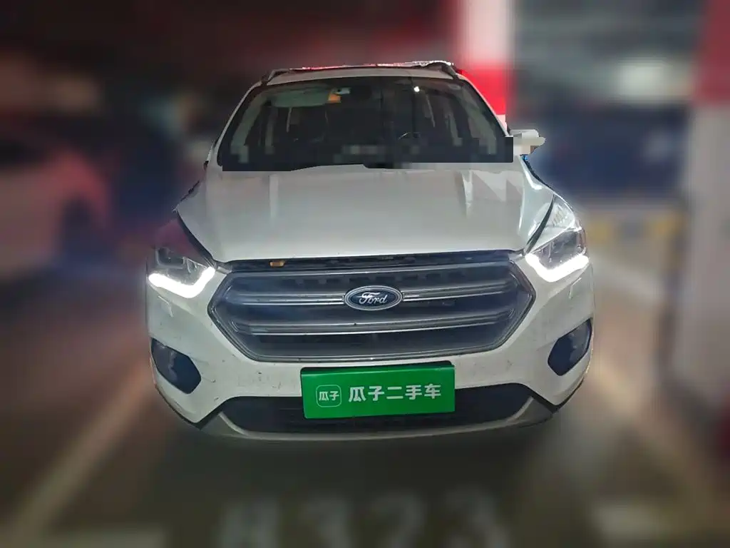 Ford Kuga — миниатюра 24
