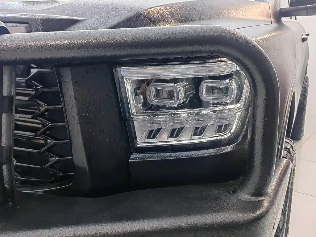 TANK TANK 500 NEW ENERGY