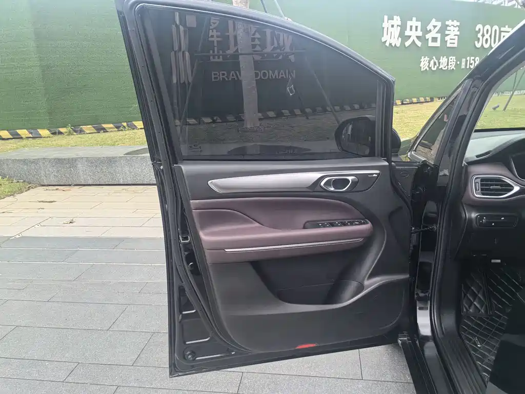 GAC Motor Trumpchi M6 — миниатюра 31