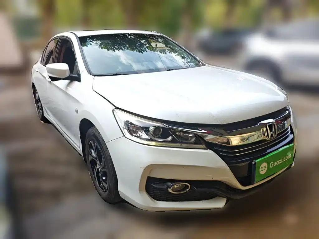 Honda Accord — миниатюра 24