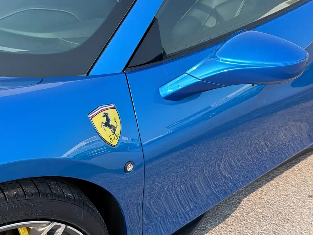 Ferrari F8 — миниатюра 9