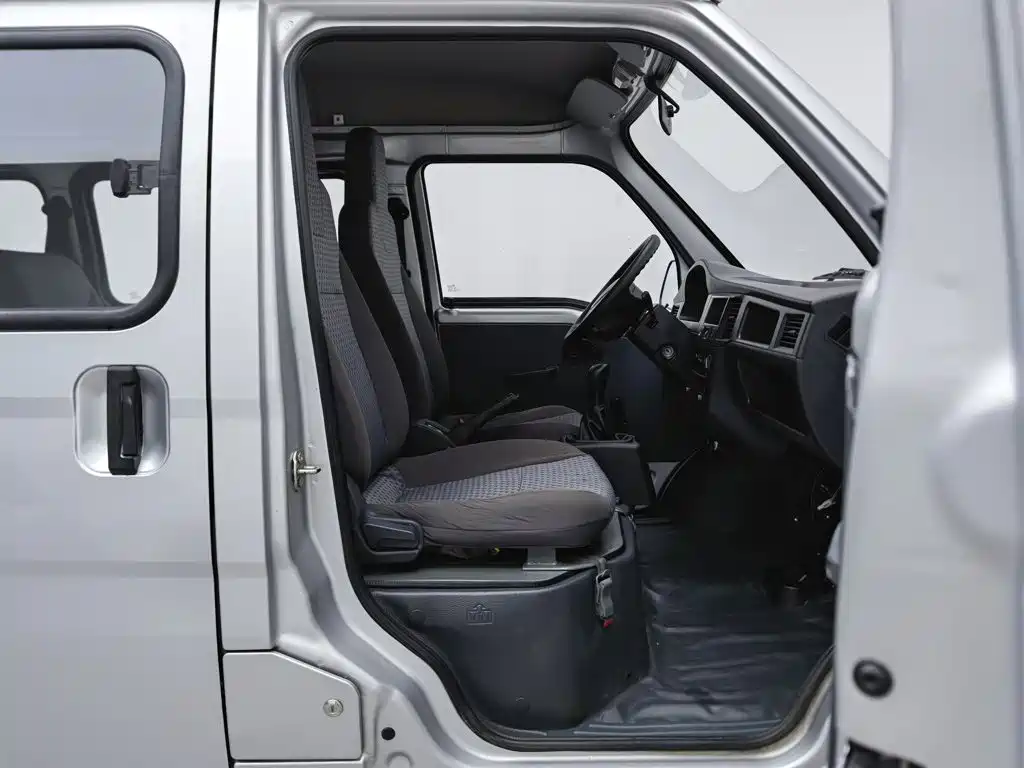 Wuling Zhiguang — миниатюра 23