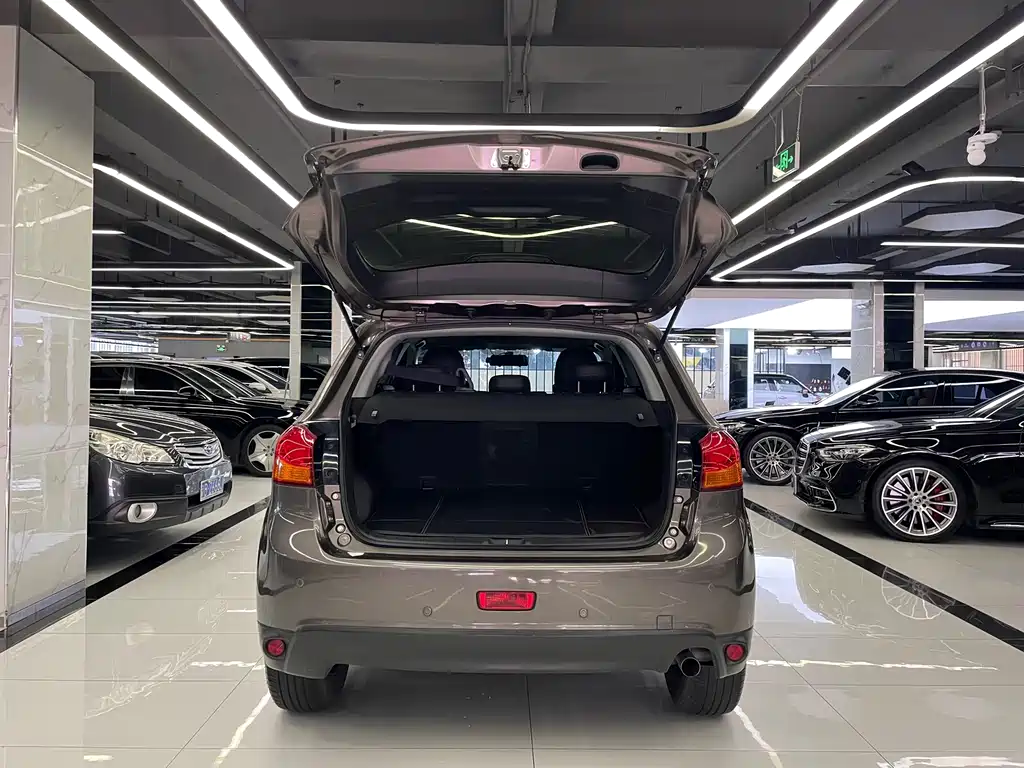Mitsubishi ASX — миниатюра 39
